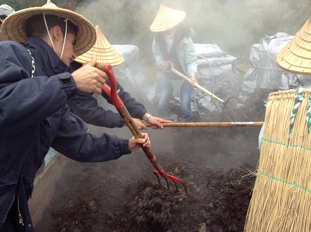 寒い日は湯気が際立ちます。